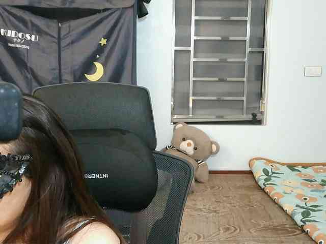 girl30slutty webcam