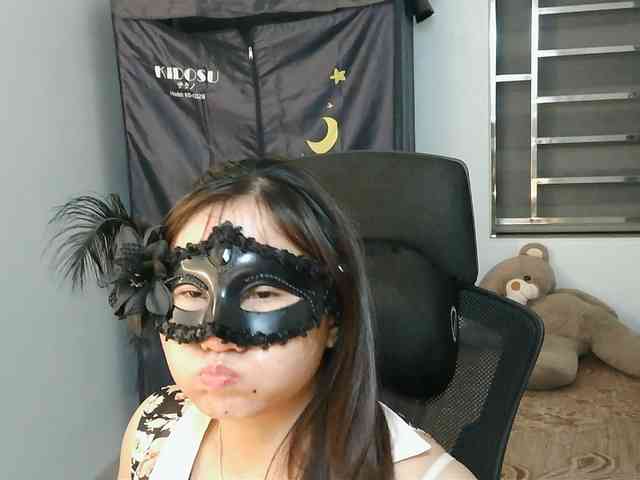 girl30slutty webcam