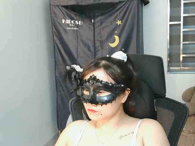 girl30slutty webcam