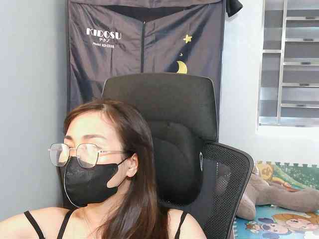 girl30slutty webcam