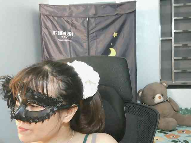 girl30slutty webcam