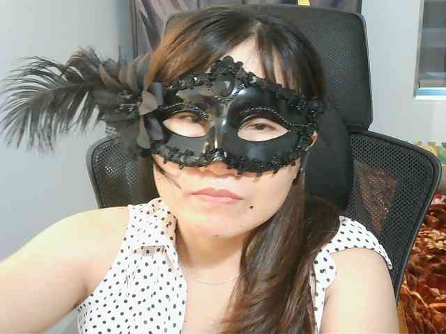girl30slutty webcam