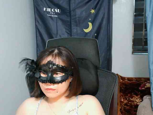 girl30slutty webcam