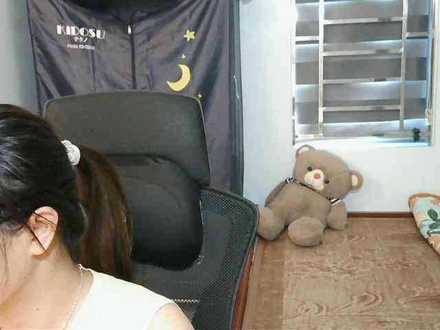 girl30slutty webcam