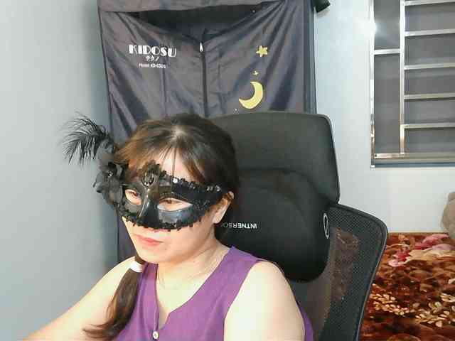 girl30slutty webcam