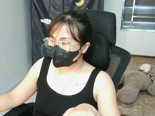 girl30slutty webcam