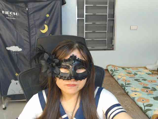 girl30slutty webcam