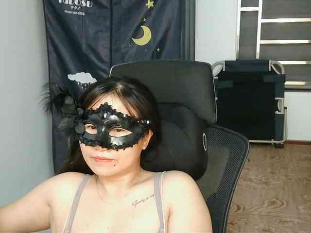 girl30slutty webcam