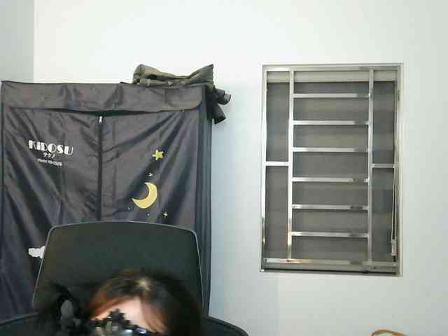 girl30slutty webcam