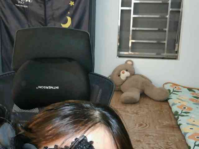 girl30slutty webcam