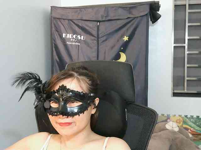 girl30slutty webcam