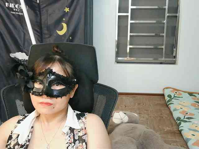 girl30slutty webcam