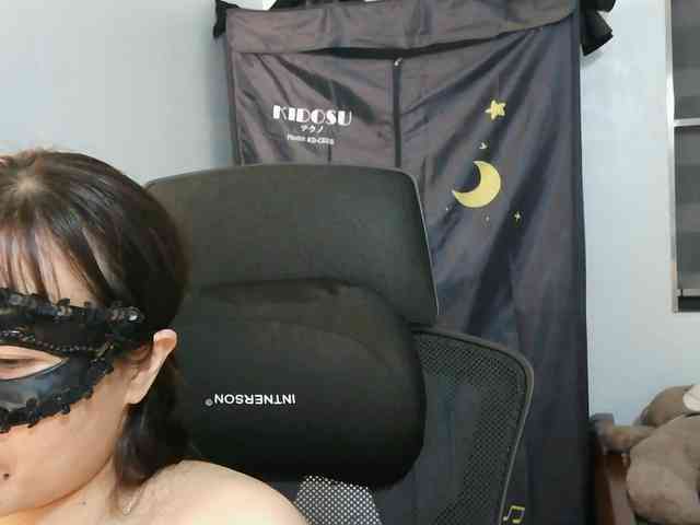 girl30slutty webcam