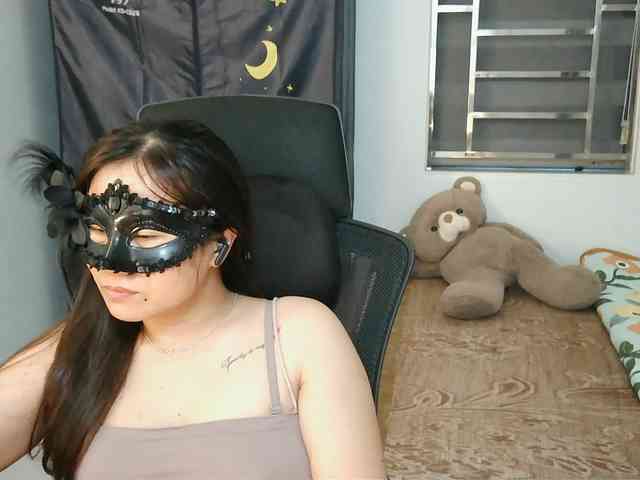 girl30slutty webcam
