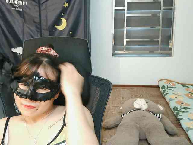 girl30slutty webcam