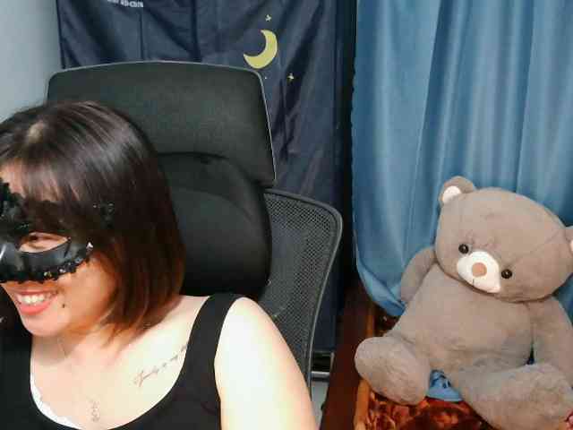 girl30slutty webcam