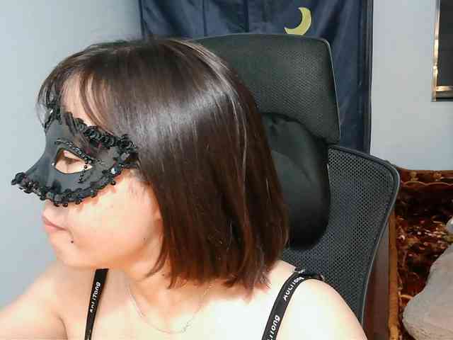 girl30slutty webcam