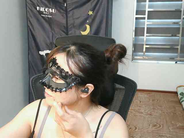 girl30slutty webcam