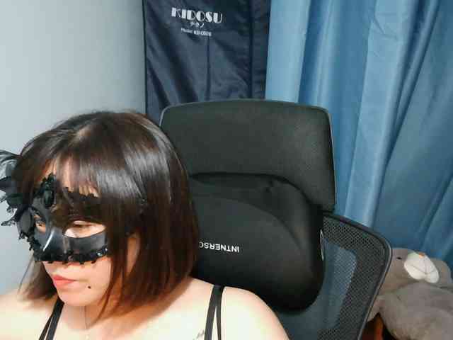 girl30slutty webcam