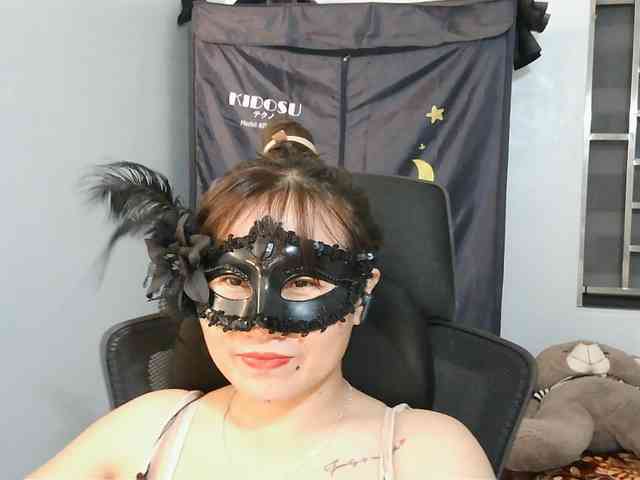 girl30slutty webcam