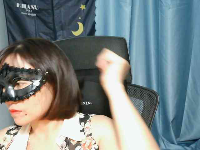 girl30slutty webcam