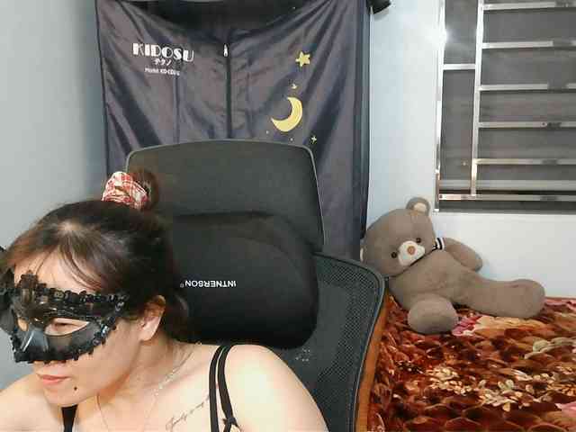 girl30slutty webcam