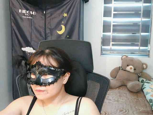 girl30slutty webcam