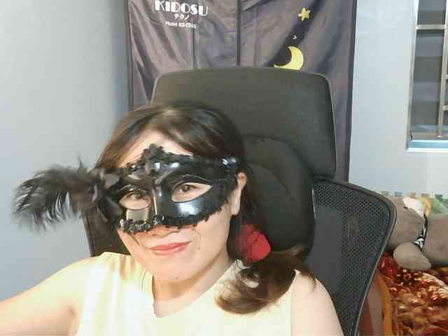 girl30slutty webcam