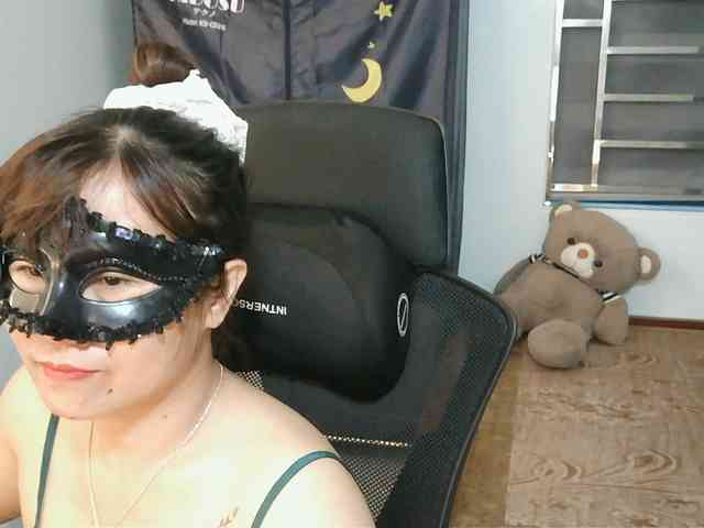 girl30slutty webcam