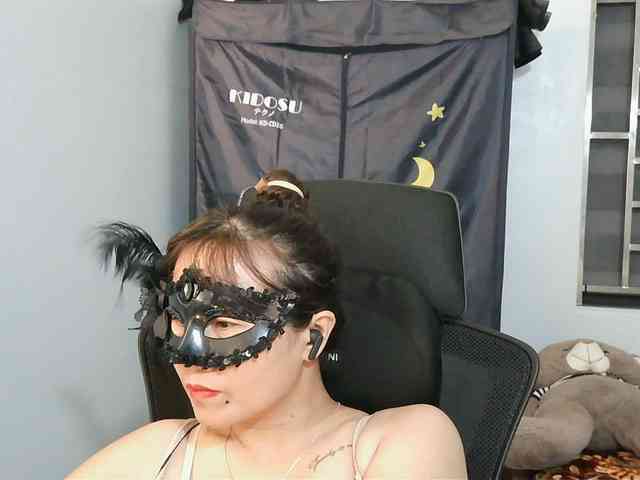 girl30slutty webcam