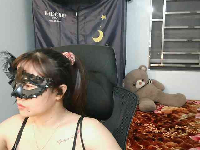girl30slutty webcam