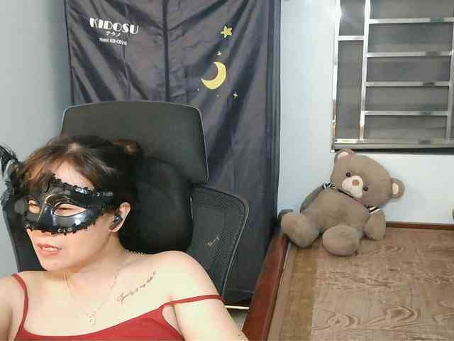 girl30slutty webcam