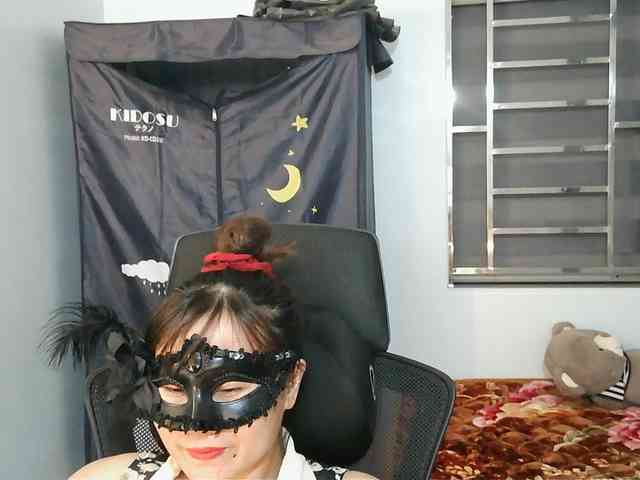 girl30slutty webcam