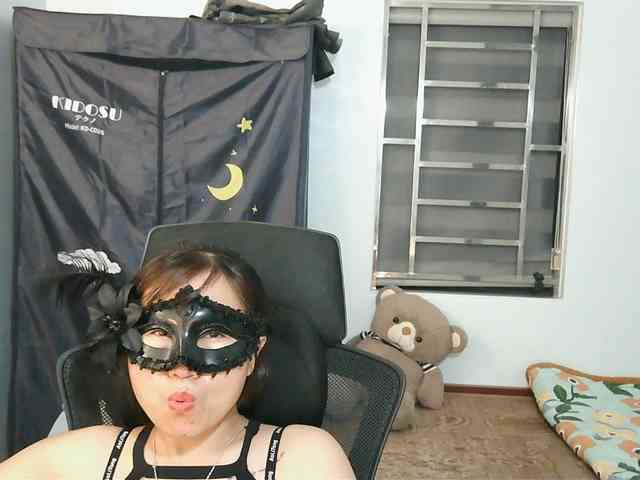 girl30slutty webcam