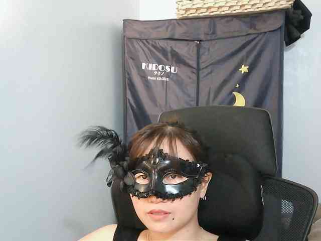 girl30slutty webcam