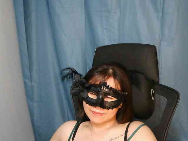 girl30slutty webcam