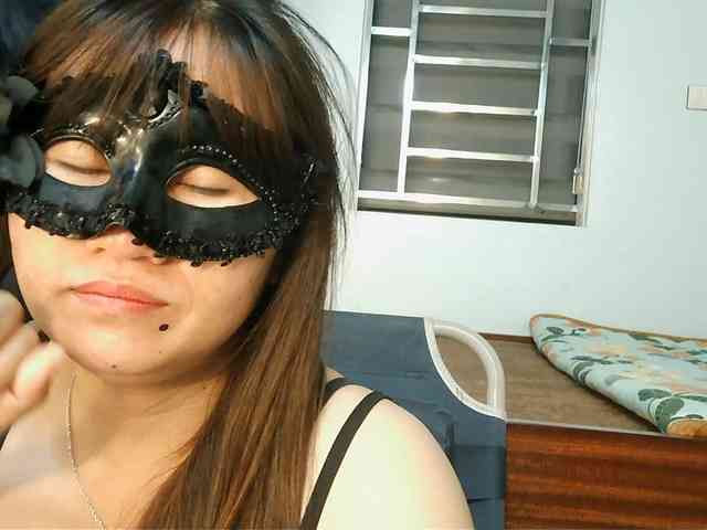 girl30slutty webcam