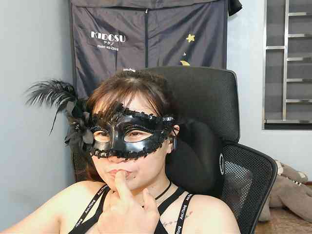 girl30slutty webcam