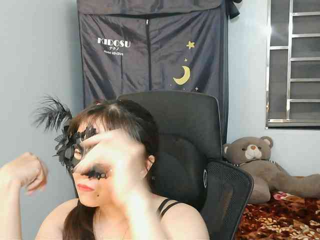 girl30slutty webcam