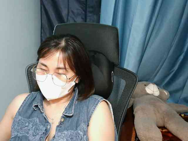 girl30slutty webcam