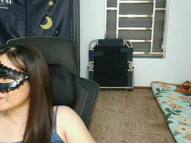 girl30slutty webcam