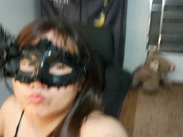girl30slutty webcam