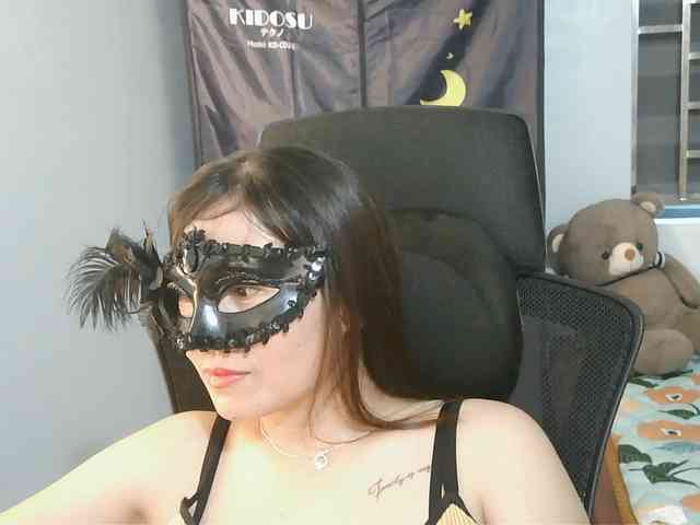 girl30slutty webcam