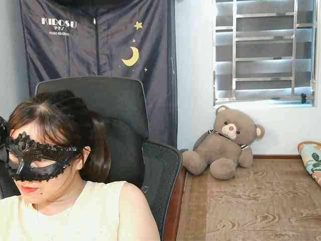 girl30slutty webcam