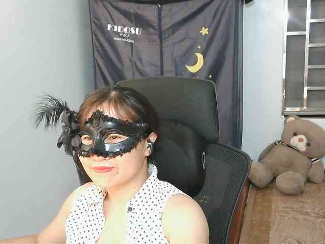 girl30slutty webcam