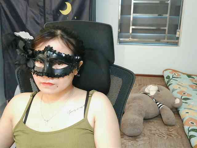 girl30slutty webcam
