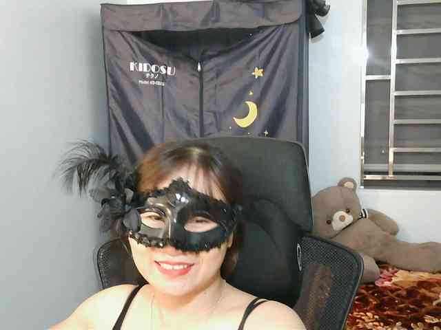 girl30slutty webcam