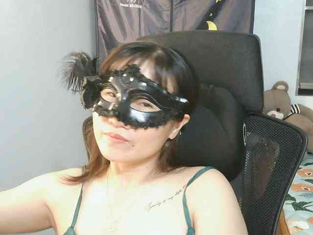 girl30slutty webcam