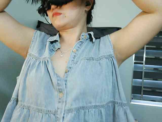 girl30slutty webcam