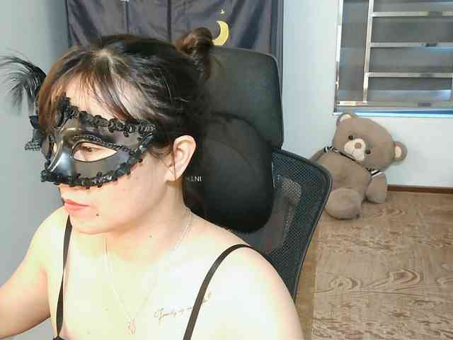 girl30slutty webcam